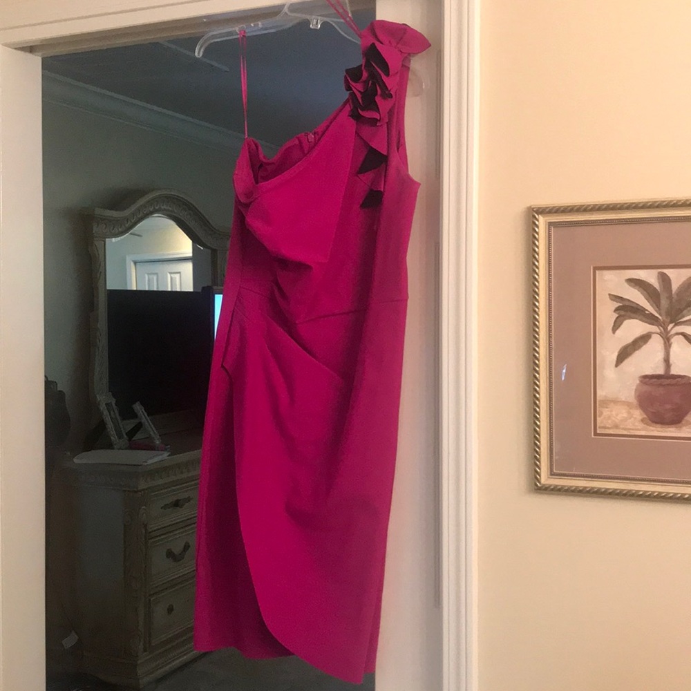 One shoulder dress